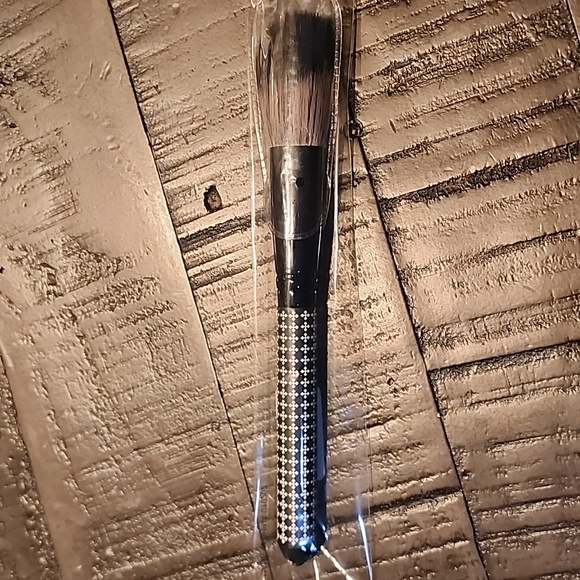 Love, Craft, Beauty #2 Powder Brush - Picture 3 of 3